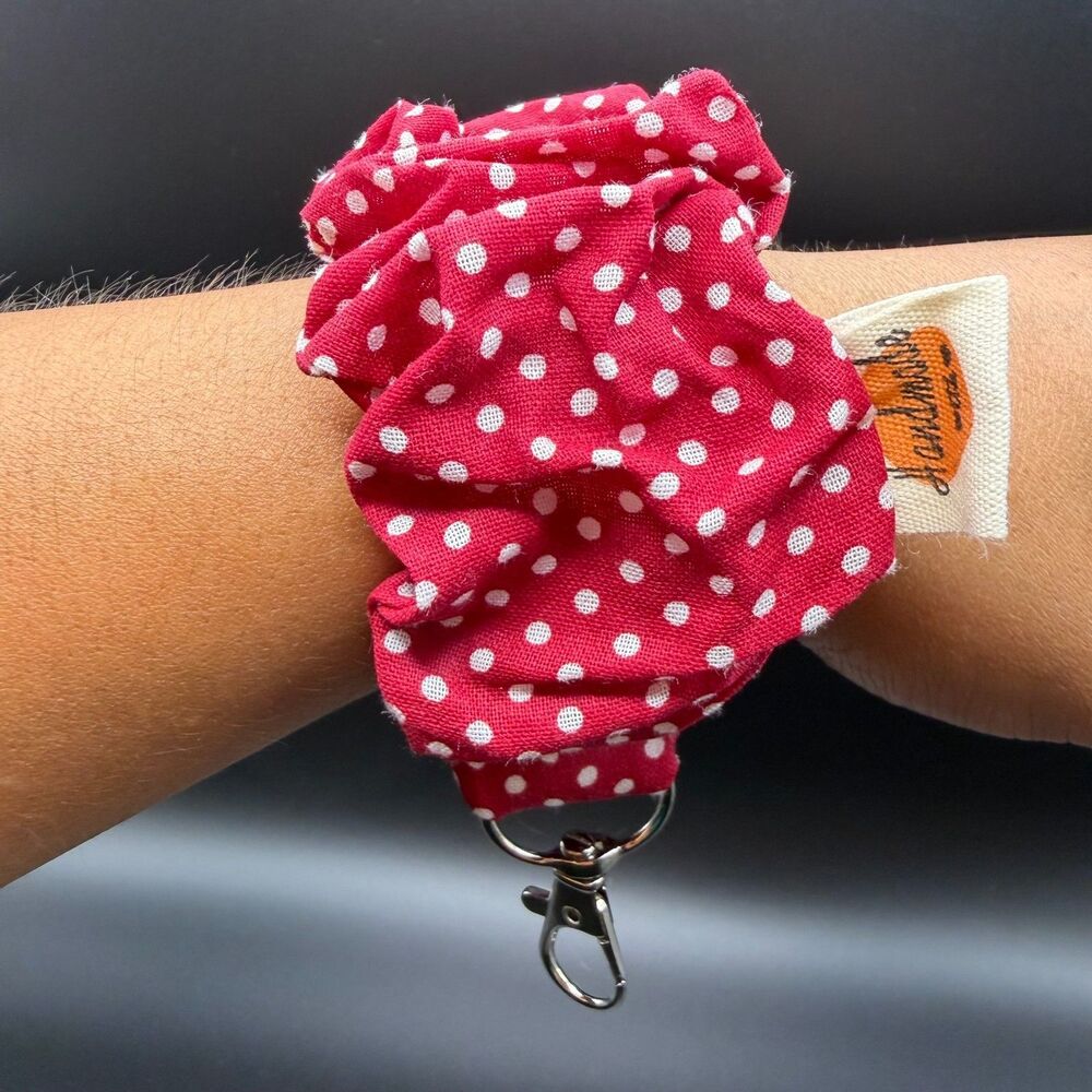 Handmade One Sz Scrunchie Key Fob Wristlet Womens Red Polka Dot Cotton Key ring